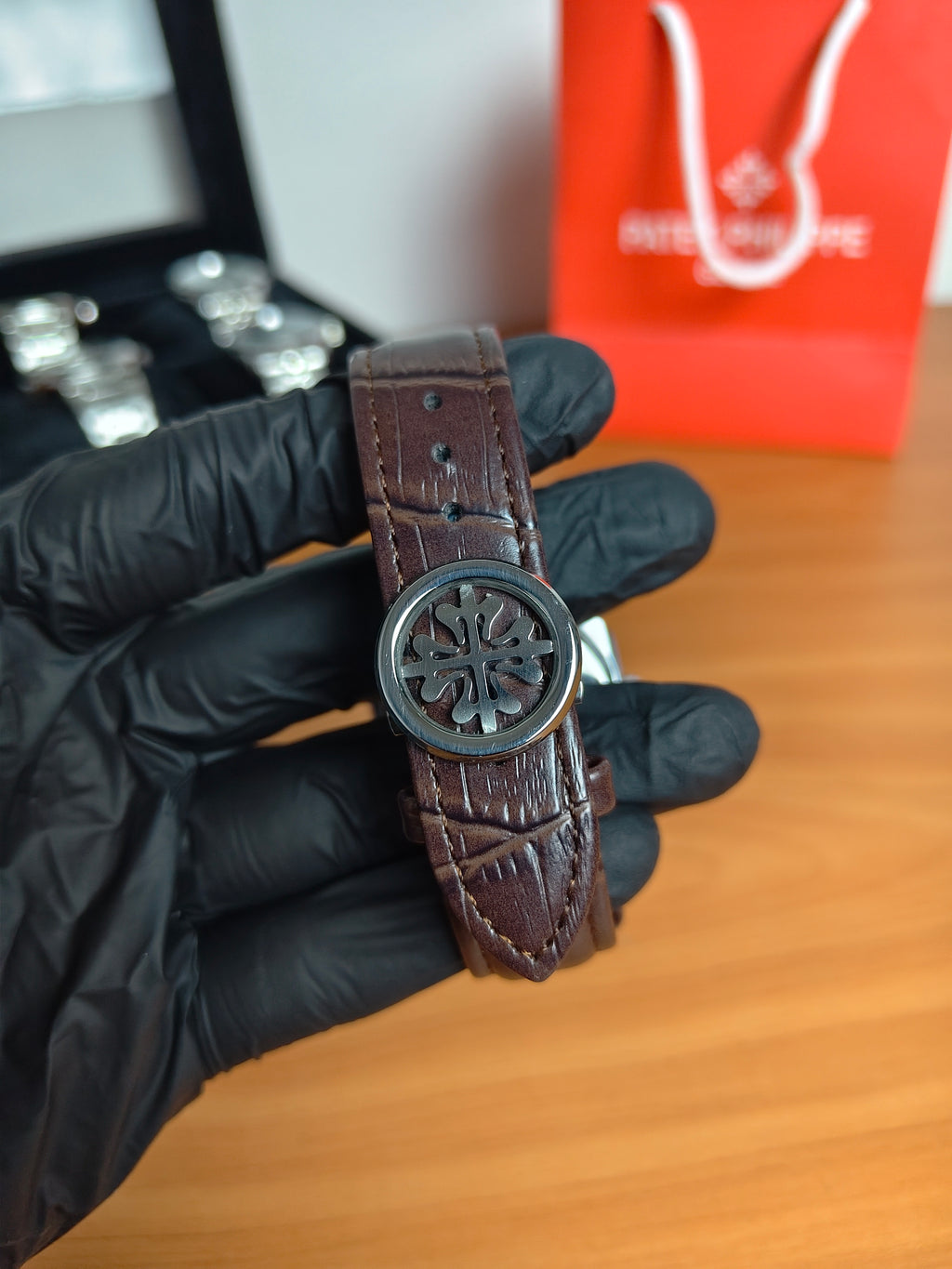Patek Philippe Men's Watch – Roman Dial Black Leather Strap